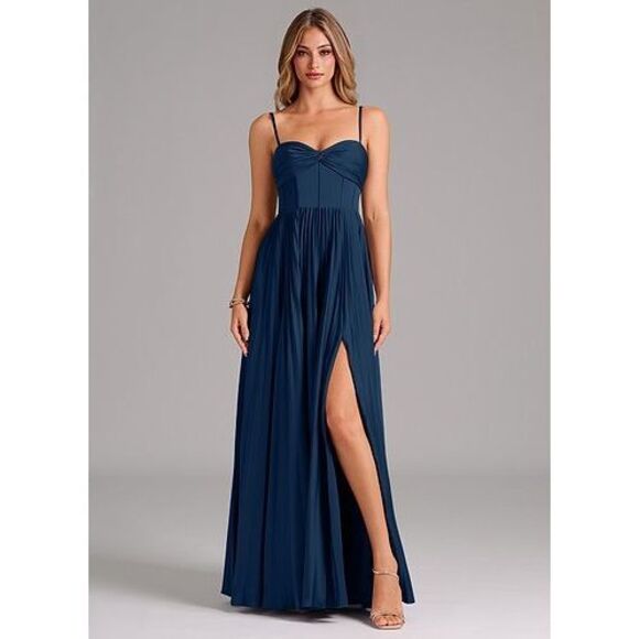 Azazie Dresses & Skirts - Azazie Alexii Formal Dress-NWT